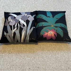 Jim Thompson pillows set